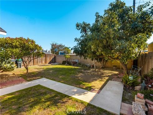 1006 W Maple   Avenue, Orange, CA