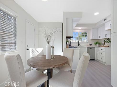 2238 E Coolidge , Orange, CA