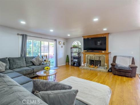 2033 N Diamond  , Orange, CA