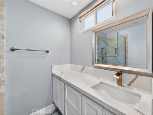 445 E Hoover  , Orange, CA