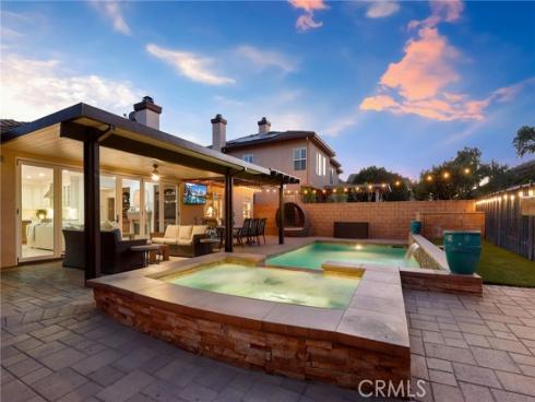 2571 N. Skytop Court