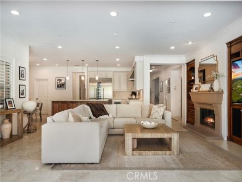 2571 N Skytop   Court, Orange, CA