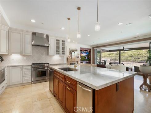 2571 N Skytop   Court, Orange, CA