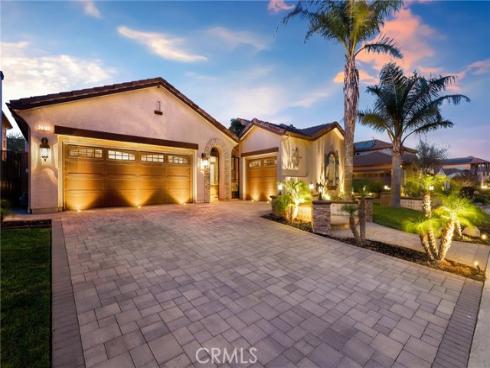 2571 N Skytop   Court, Orange, CA