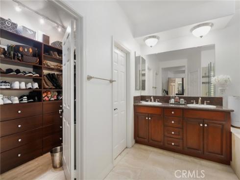 2571 N Skytop   Court, Orange, CA