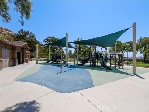 2571 N Skytop   Court, Orange, CA