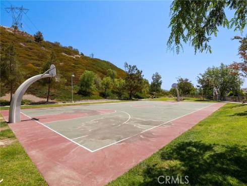 2571 N Skytop   Court, Orange, CA