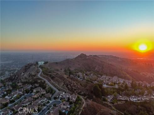 2571 N Skytop   Court, Orange, CA