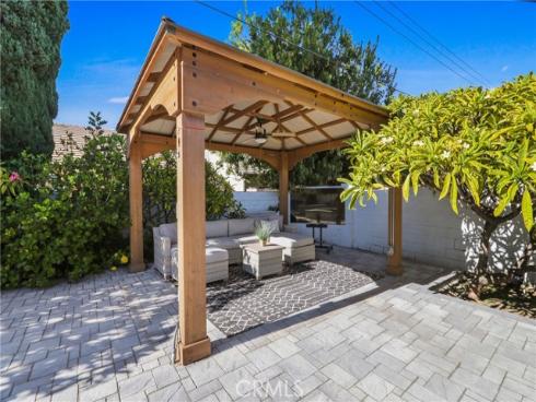 1674 N Morningside  , Orange, CA