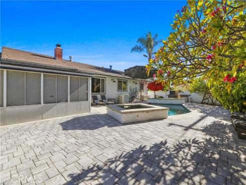 1674 N Morningside  , Orange, CA