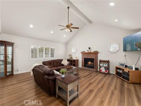 744 E Meadowbrook  , Orange, CA