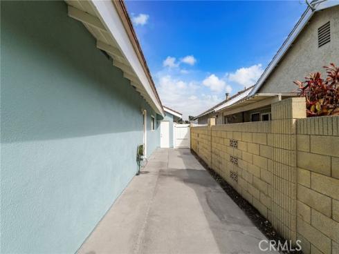 744 E Meadowbrook  , Orange, CA