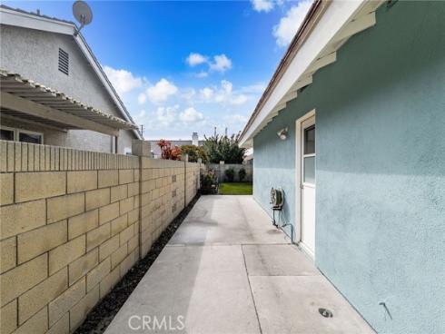 744 E Meadowbrook  , Orange, CA