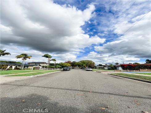 534 E Hoover  , Orange, CA