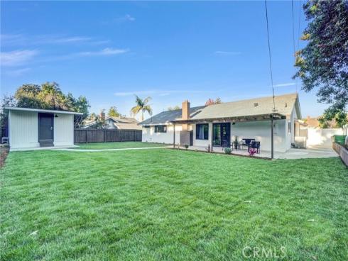 1834 E Sunview   Drive, Orange, CA