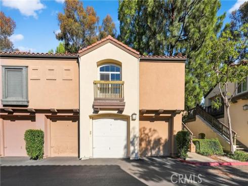 103 S Cross Creek  B  Road, Orange, CA