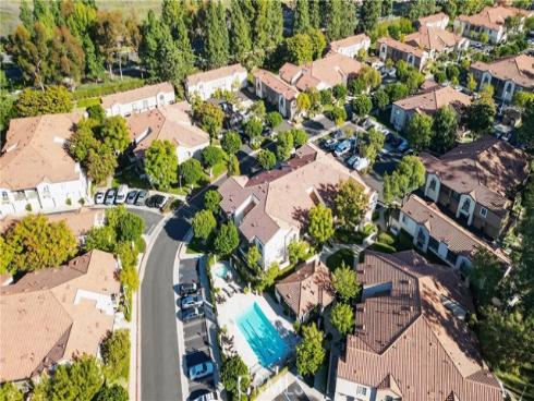 103 S Cross Creek  B  Road, Orange, CA