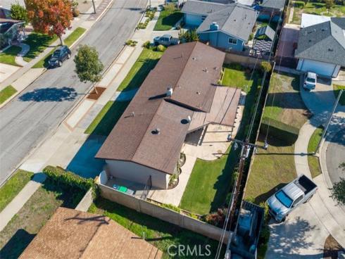 2020 W Willow   Avenue, Orange, CA