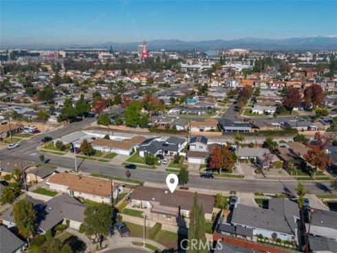 2020 W Willow   Avenue, Orange, CA