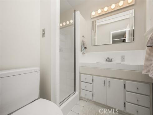 943 E Everett Place , Orange, CA