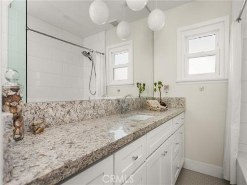 943 E Everett Place , Orange, CA