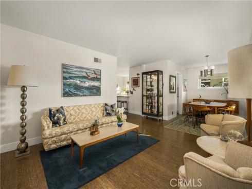 943 E Everett Place , Orange, CA