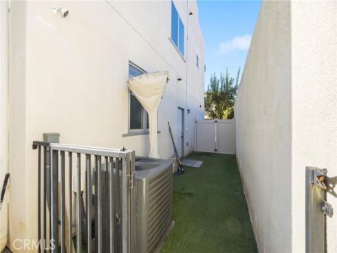 2049 N Orange Olive , Orange, CA