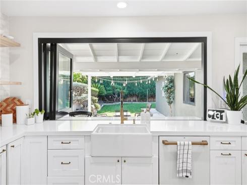 1124 E Maplewood Place, Orange, CA