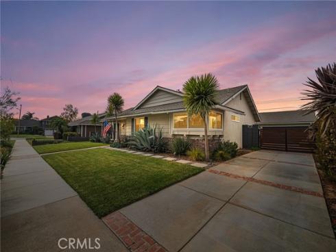 760 S. Loretta Drive