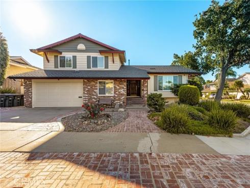 2902E. Trenton Avenue