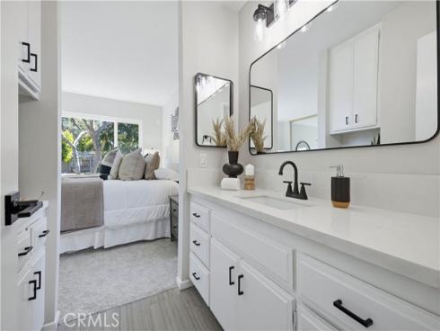 5825 E Creekside 6 Avenue, Orange, CA