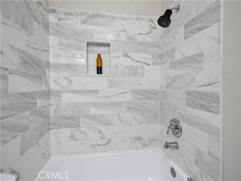 5825 E Creekside 6 Avenue, Orange, CA