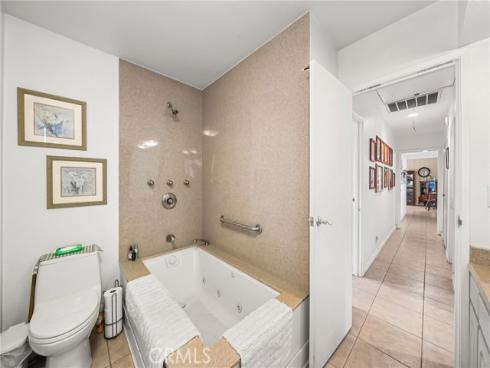 4024 E Del Valle , Orange, CA