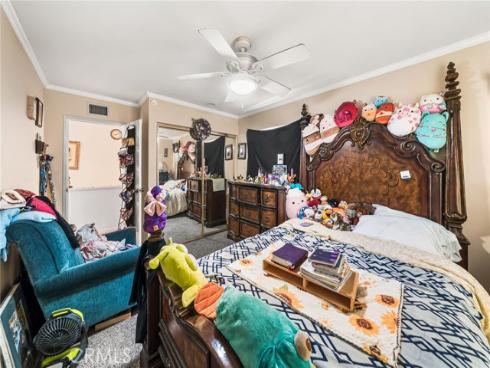 4024 E Del Valle , Orange, CA