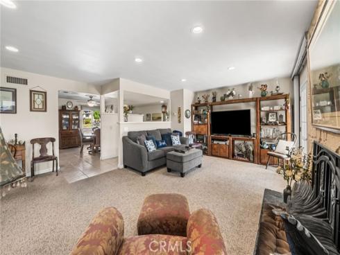 4024 E Del Valle , Orange, CA