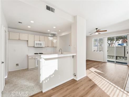 756 N Siavohn , Orange, CA