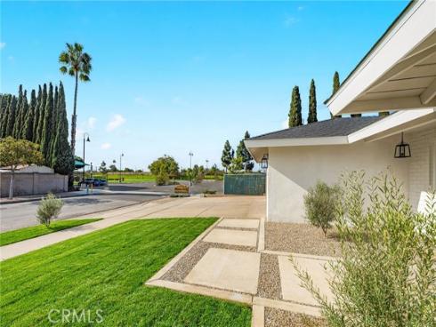 2201 E Oakmont , Orange, CA