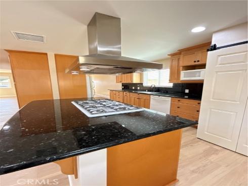 2331 E Adams , Orange, CA