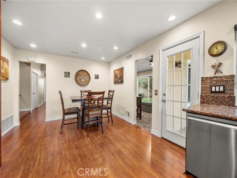 404 E Riverboat Way, Orange, CA