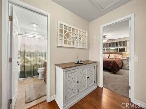 404 E Riverboat Way, Orange, CA