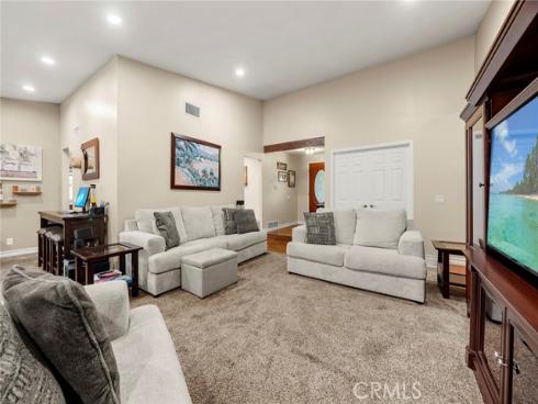 404 E Riverboat Way, Orange, CA