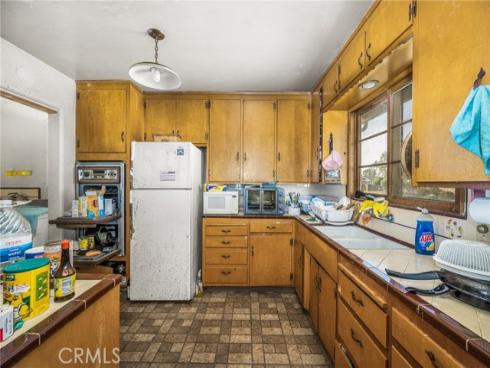 1324 E Lomita Avenue, Orange, CA