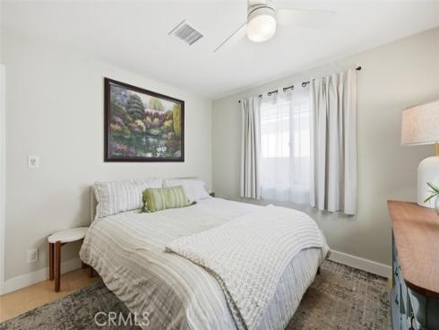 11851 Earlham , Orange, CA