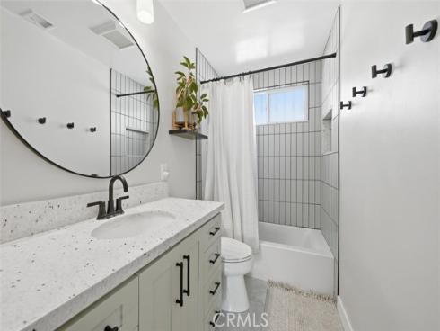 11851 Earlham , Orange, CA