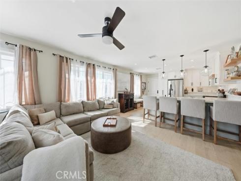 11851 Earlham , Orange, CA