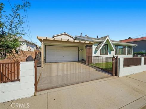 11851 Earlham , Orange, CA
