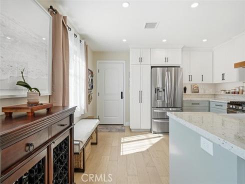 11851 Earlham , Orange, CA