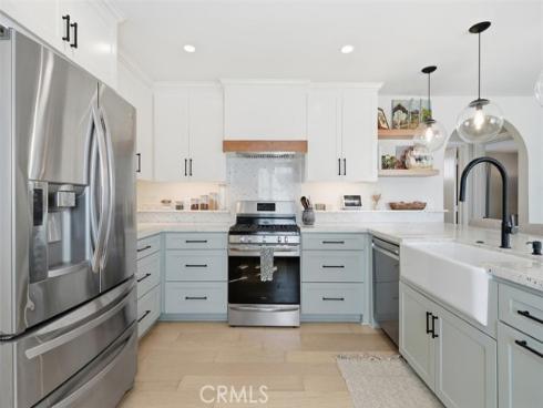 11851 Earlham , Orange, CA