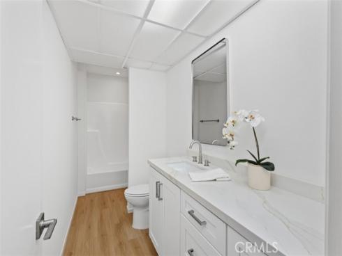 400 S Flower 105 Street, Orange, CA