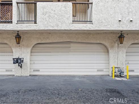 400 S Flower 105 Street, Orange, CA